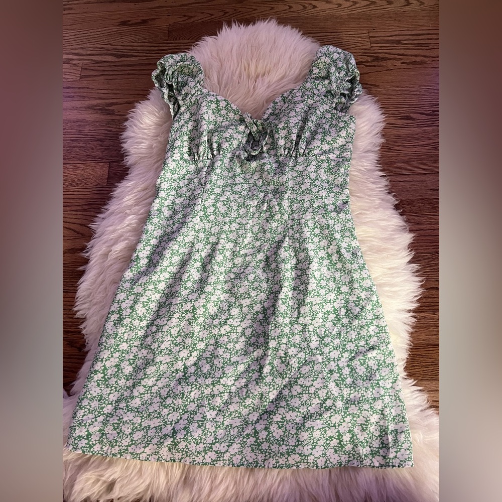 Green floral print mini dress